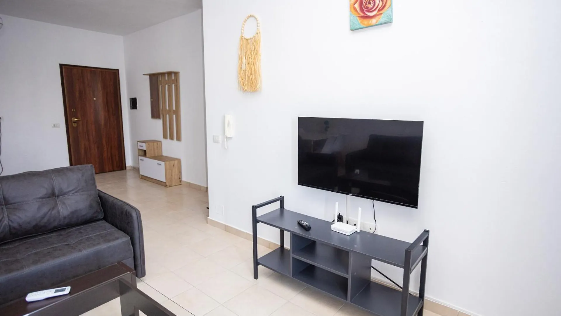 Emigres Apartments Vlorë