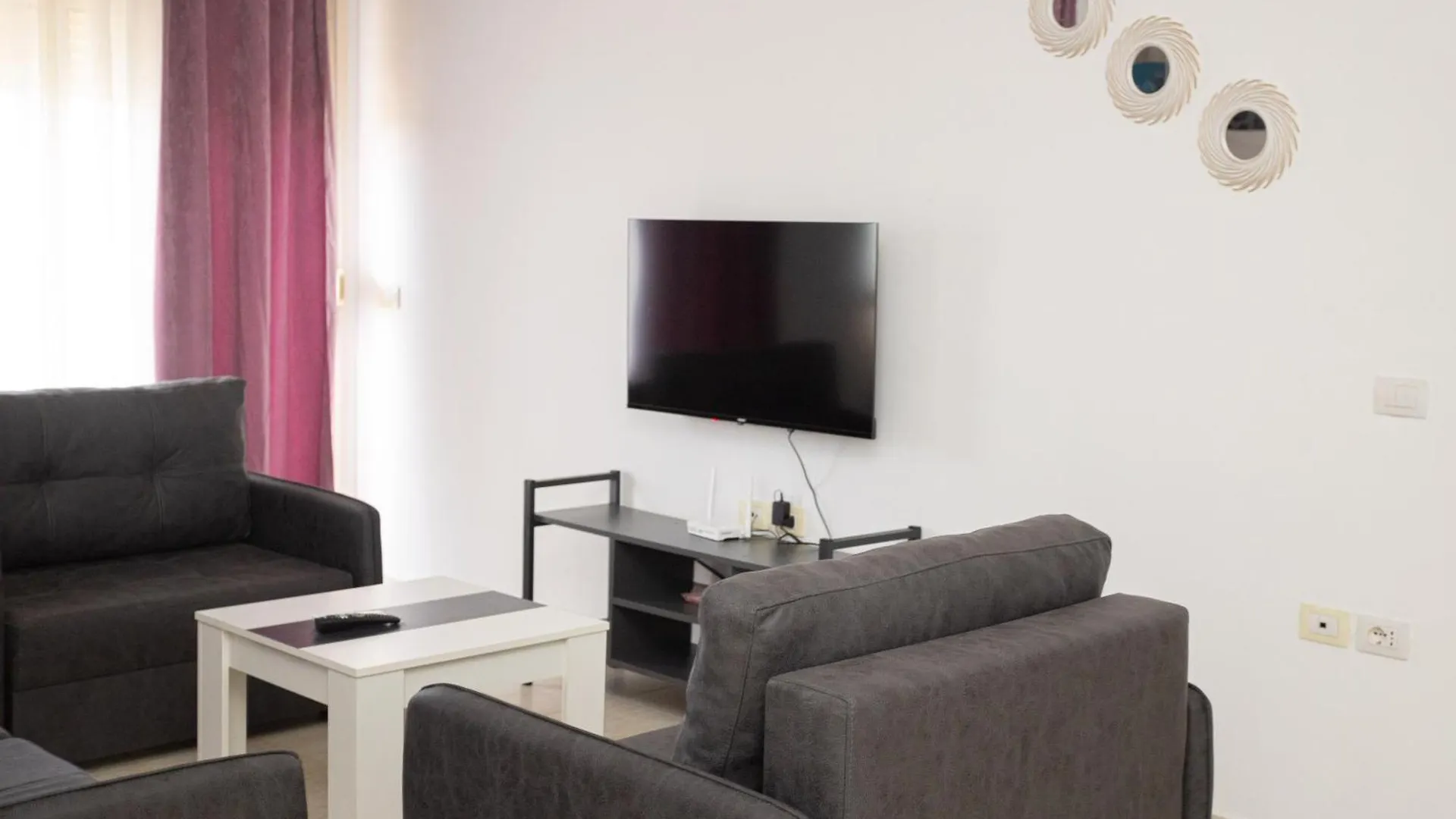 Emigres Apartments Vlorë Albanien