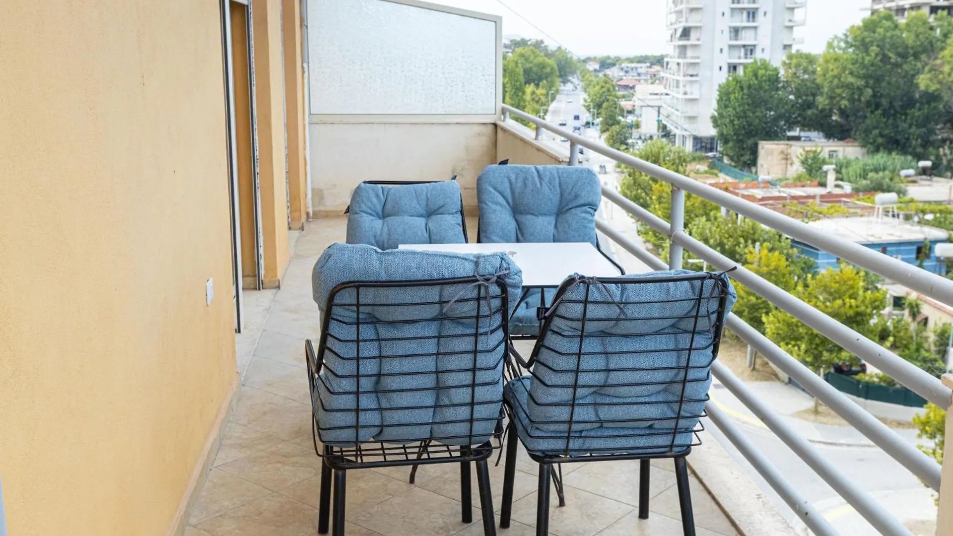 Emigres Apartments Vlorë